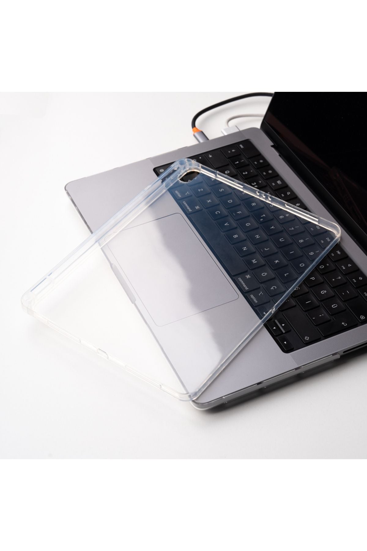 iPad Air 10.9 2022 (5.Nesil) Zore Kalemli Tablet Silikon - Şeffaf