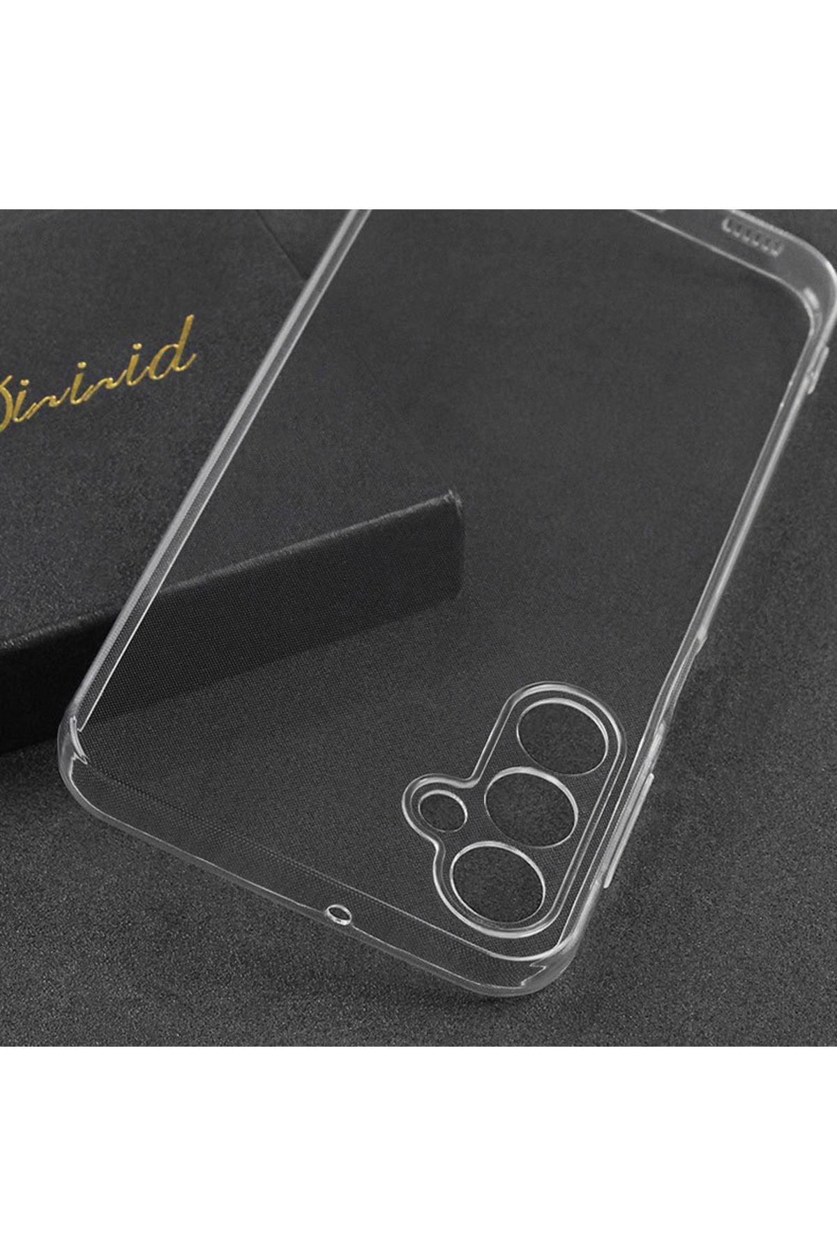 Galaxy A24 Kılıf WNX Süper Silikon Kapak - Renksiz