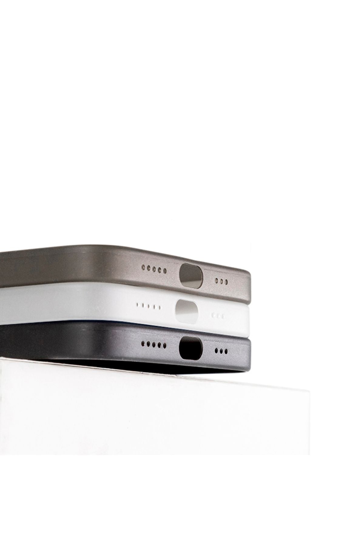 iPhone 14 Uyumlu Zore 1.Kalite PP Kılıf-Siyah